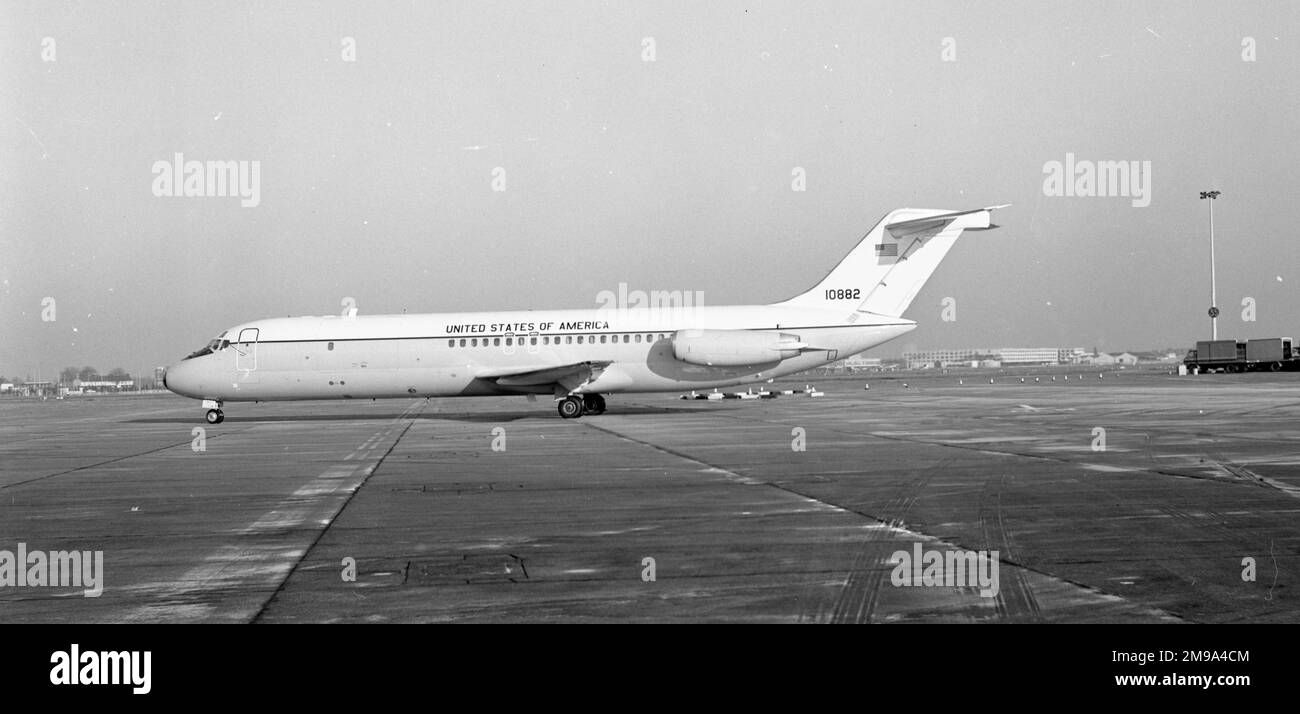 United States Air Force McDonnell Douglas VC-9-C 71-0882 (msn 47541 / linea Number669), in volo il 7 luglio 1972 e gestito da New dalla USAF. Rottamato da New Phoenix Metals a Tuscon Arizona circa il 1 dicembre 2010 Foto Stock