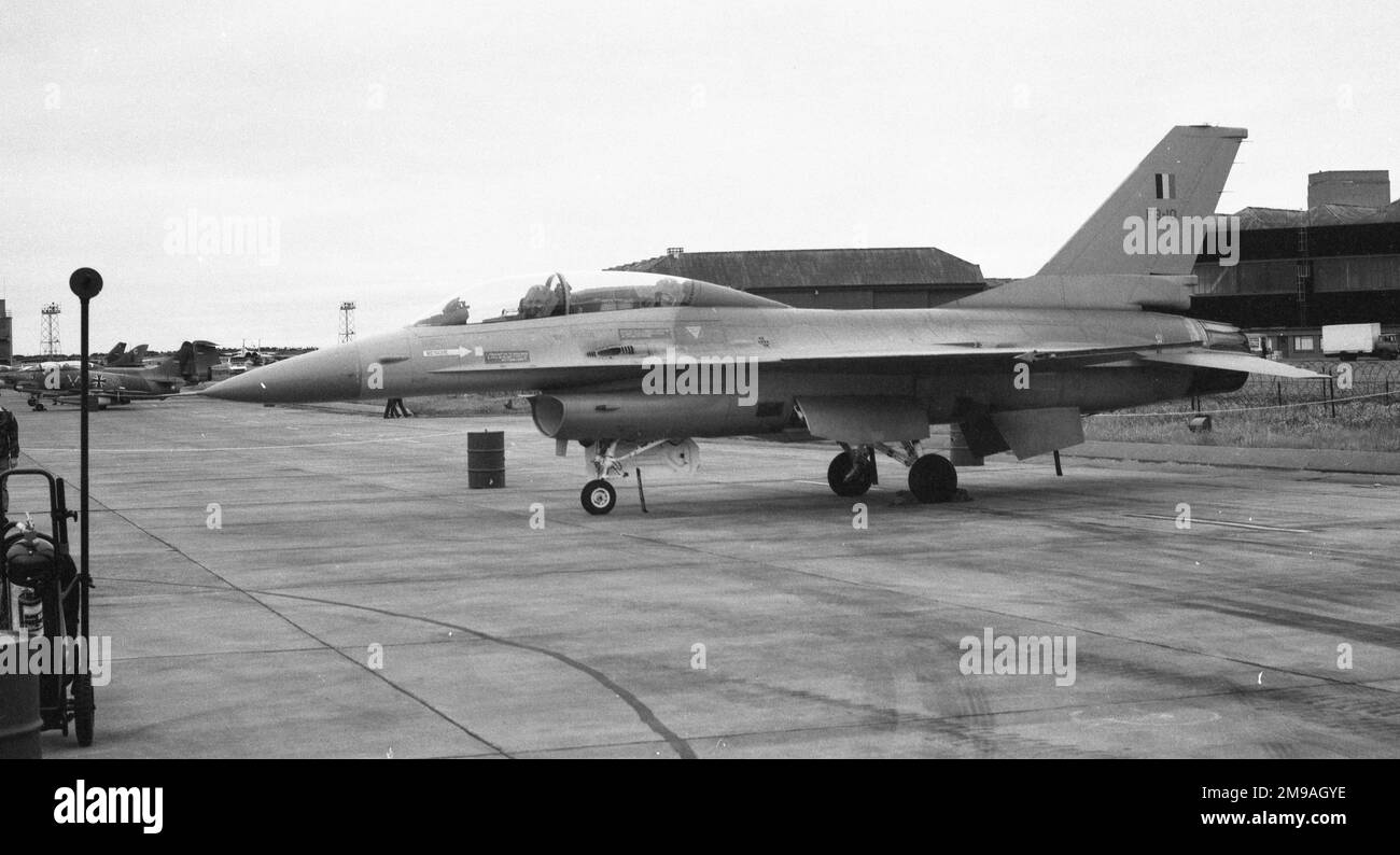 Royal Belgian Air Force - General Dynamics F-16B Fighting Falcon FB-70 di 349 Squadron, al RAF di Lossiemouth. Foto Stock
