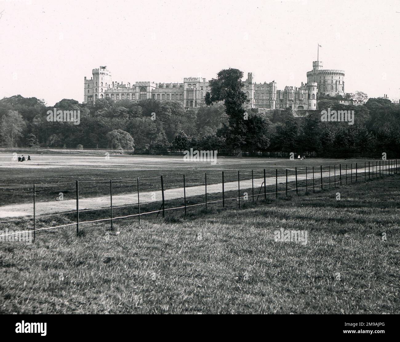 Castello di Windsor, Berkshire - vista dall'Home Park Foto Stock