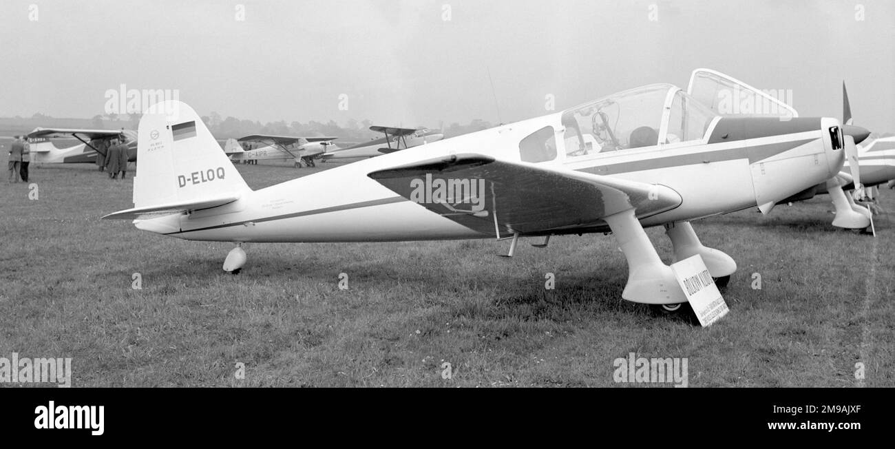 Klemm Kl.107C D-ELOQ, al 1959 luglio Coventry - Air Pageant / National Air Races. Klemm Kl.107C: Registrato per la prima volta in Germania come D-ELOQ. Registrato nuovamente nel Regno Unito come G-ASAW (C di R R7645/1) il 7-6-62 a Flair Aviation Sales Company Ltd., Biggin Hill, Kent. Cancellato (distrutto) quando si schiantò nella Manica al largo di Littlehampton, Sussex 5-1-65 Foto Stock