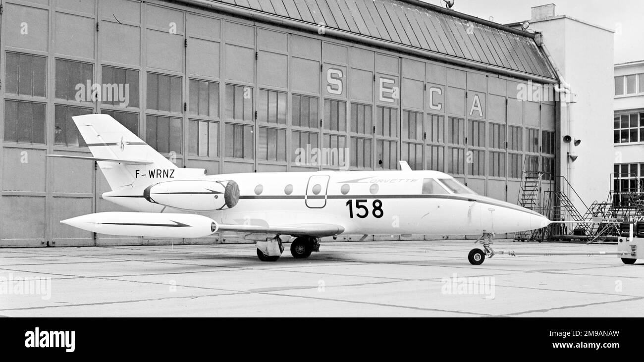 SNIAS SN.601 Corvette F-WRNZ '158' (msn 2), seconda produzione SN.601, presso l'aeroporto di le Bourget per il Paris Air Show 1973, con numero di serie '158'. Nota: Il primo aeromobile è stato anche a Parigi 1973, con numero di serie '157'. (SNIAS - Società Nationale Industrielle Aerospatiale) Foto Stock