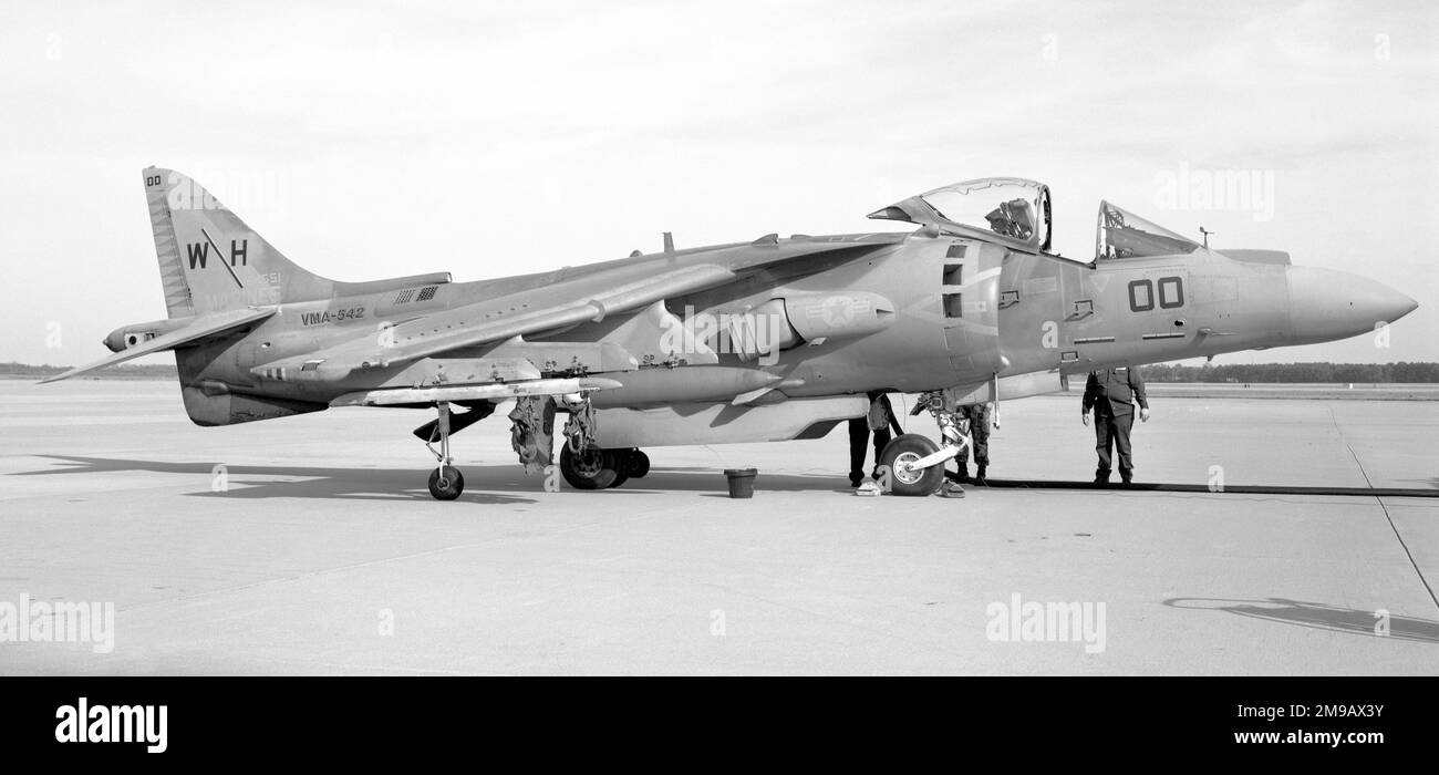 United States Marine Corps - McDonnell Douglas AV-8B+-19-MC Harrier II ...