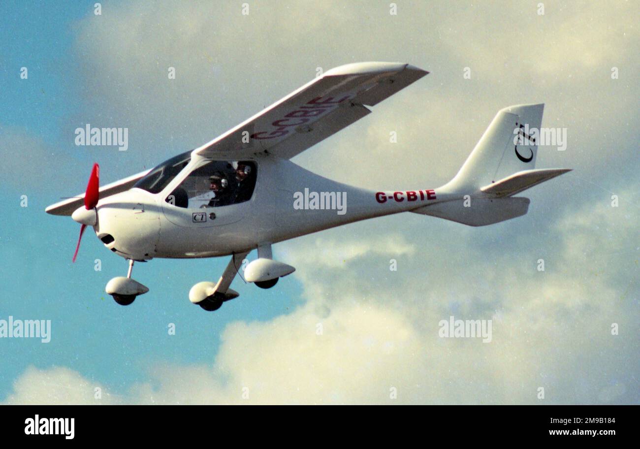 Flight Design CT2K G-CBIE (msn 7879), presso Dunkeswell Airfield. Foto Stock