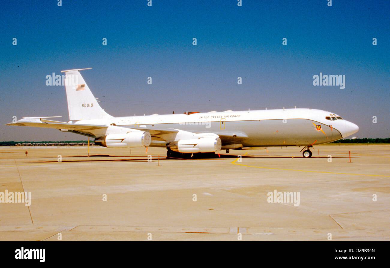 United States Air Force - Boeing EC-135P-BN Stratotanker 58-0019 (msn 17764). Costruito come KC-135A-BN , convertito in EC-135A stazione di relay Rasio, poi in EC-135P standard di comando aereo. Foto Stock