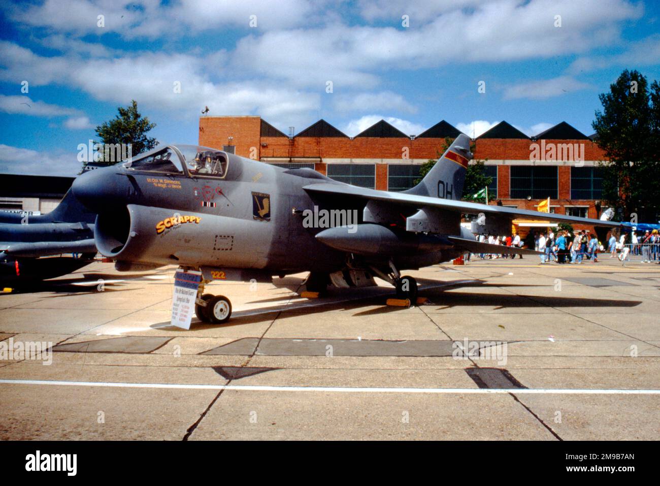 United States Air Force (USAF) - Ling-Temco-Vought A-7D-6-CV Corsair II 69-6222 'Scrappy' (msn D. 052), delle 162nd TFS, 178th TFG, Ohio ANG, a Mildenhall Air Fete il 27 maggio 1989. Foto Stock