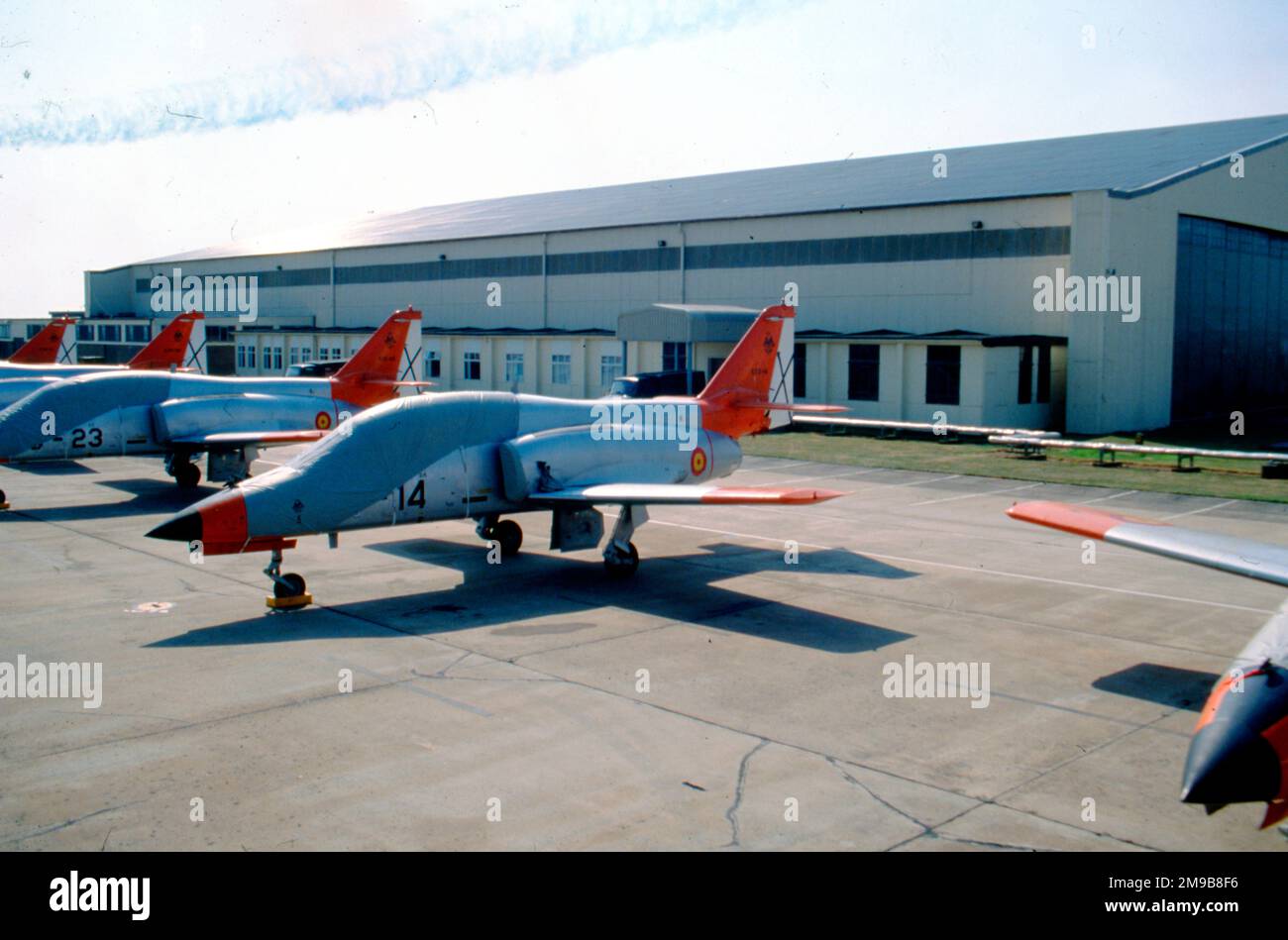 Ejército del Aire - CASA C-101EB Aviojet E.12B-41 / 79-14 (msn 79), della squadra di aerobica 'Patrulla Aguila' (Ala 79 / Esc 793), al RAF Fairford il 20 luglio 1991. (Ejercito del Aire - Aeronautica Spagnola) Foto Stock