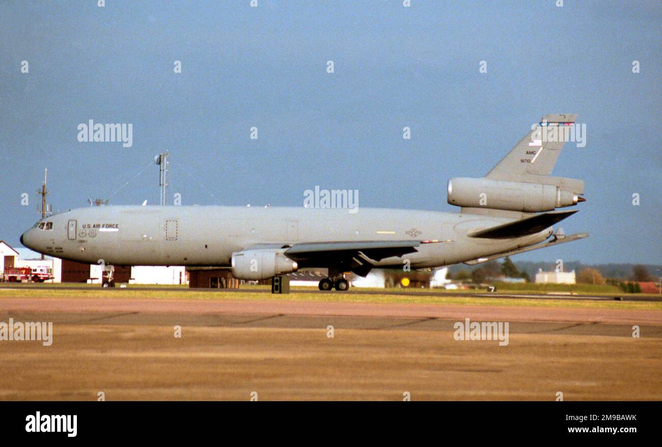 United States Air Force - McDonnell Douglas KC-10A Extender 79-1710 (MSN 48202/359), al RAF Mildenhall circa febbraio 1999. Foto Stock