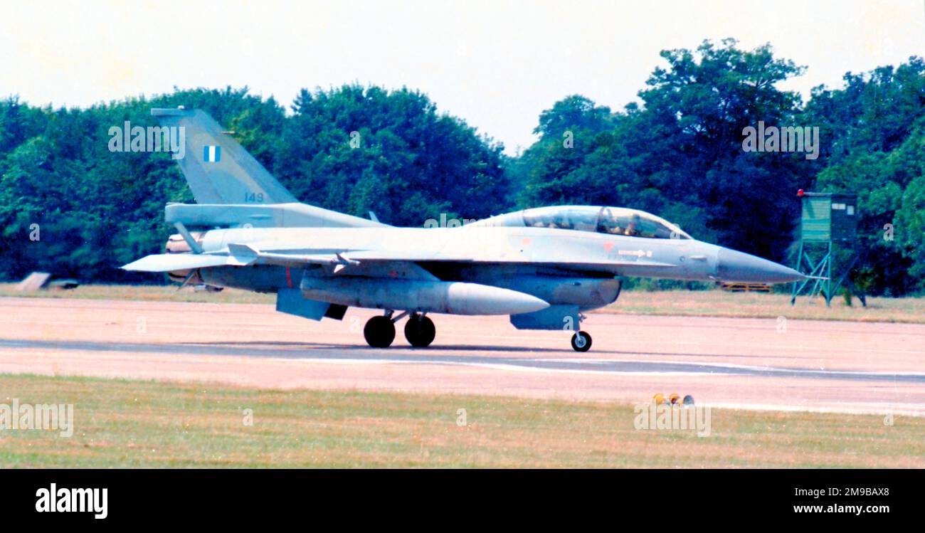 Hellenic Air Force - General Dynamics F-16D Block 30J Fighting Falcon 149 (MSN 2Z-6, ex 88-0149), al RAF Coltisall. Foto Stock