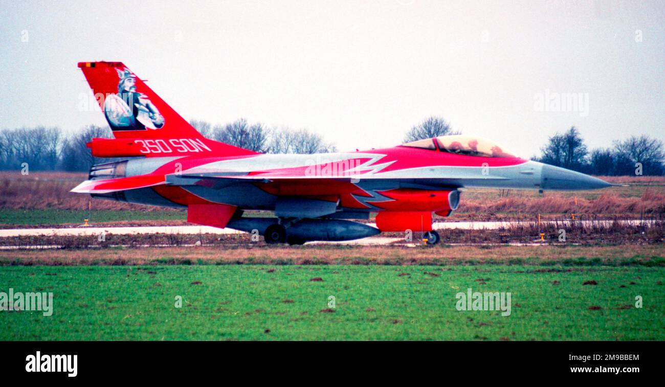 Force Aerienne Belge - General Dynamics F-16AM Fighting Falcon FA86 (msn 6H-86), di 350 Squadron 1 Wing. (Force Aerienne Belge - forza aerea belga). Foto Stock