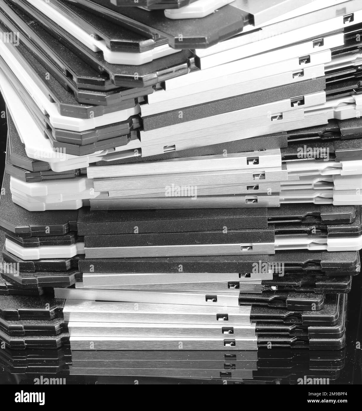 Vecchi dischetti usati per salvare i dati del computer nel 90s Foto Stock