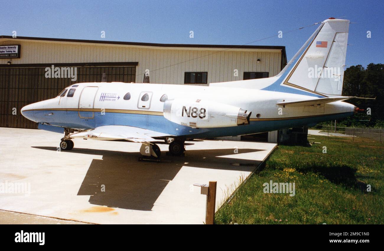 Nord America NA-265-40 Sabreliner N88 (msn 282-88), della Federal Aviation Administration. Foto Stock