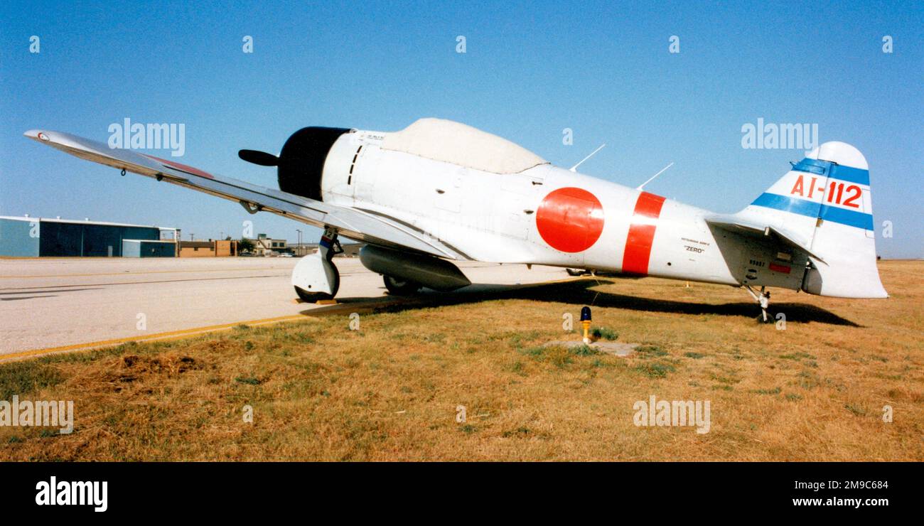 Canadian Car and Foundry Harvard Mk.IV N9097 / ai-112 (msn CCF4-158, ex RCAF 20367), della Confederate Air Force a Midland Airport il 8-10 ottobre, scherzato come un Mitsubishi A6M2 replica vettore combattente. Foto Stock