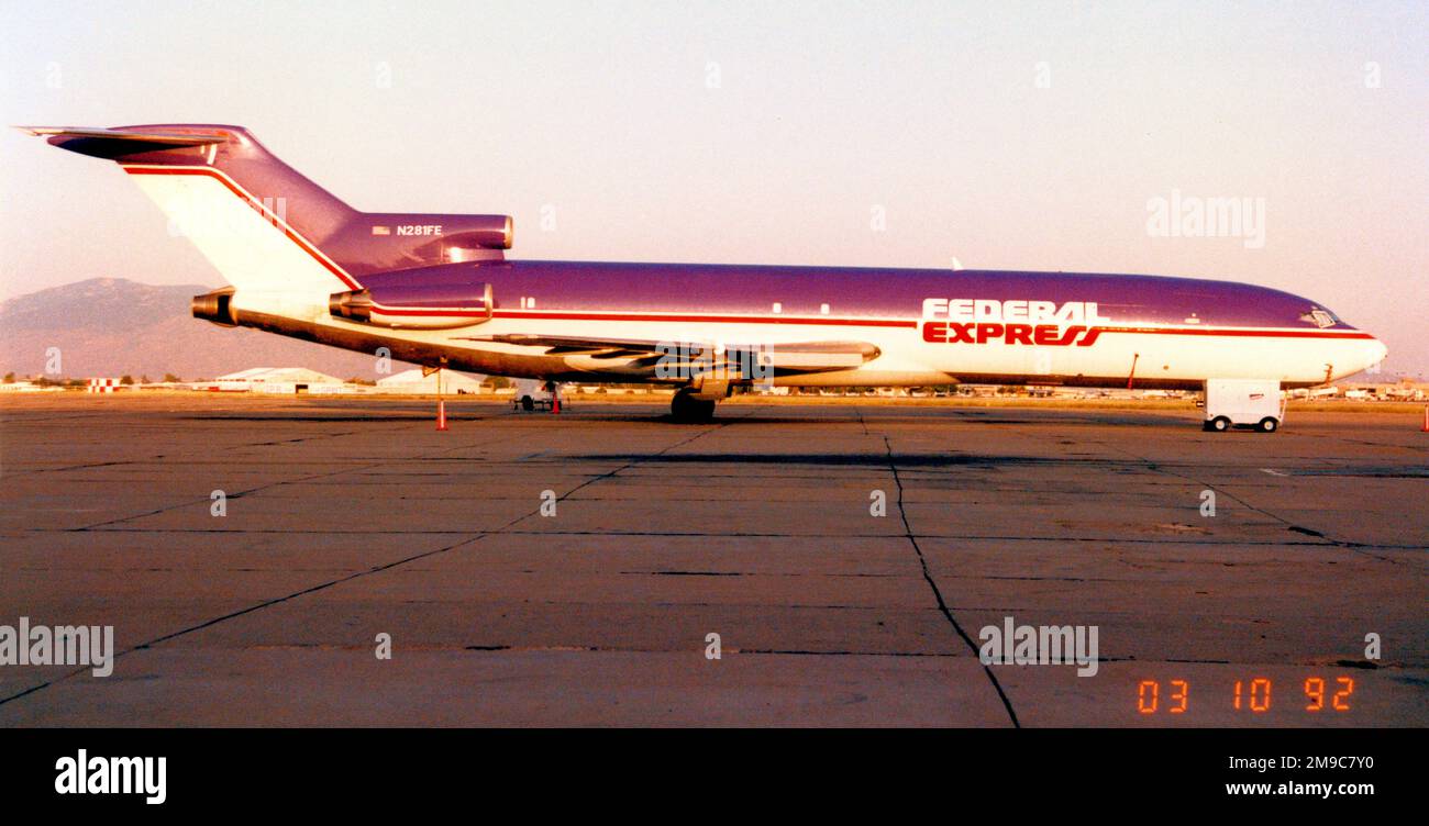 Boeing 727-233F N281FE (msn 22348 / 1714), di Federal Express il 3 ottobre 1992 Foto Stock