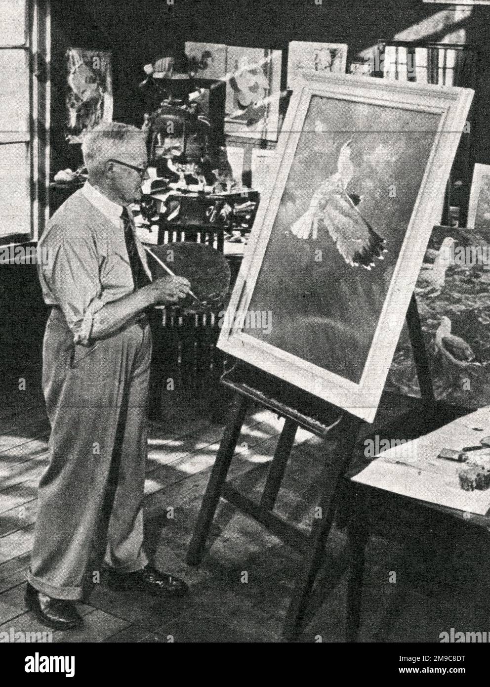 Harry Rountree, artista nel suo studio, St Ives, Cornovaglia Foto Stock