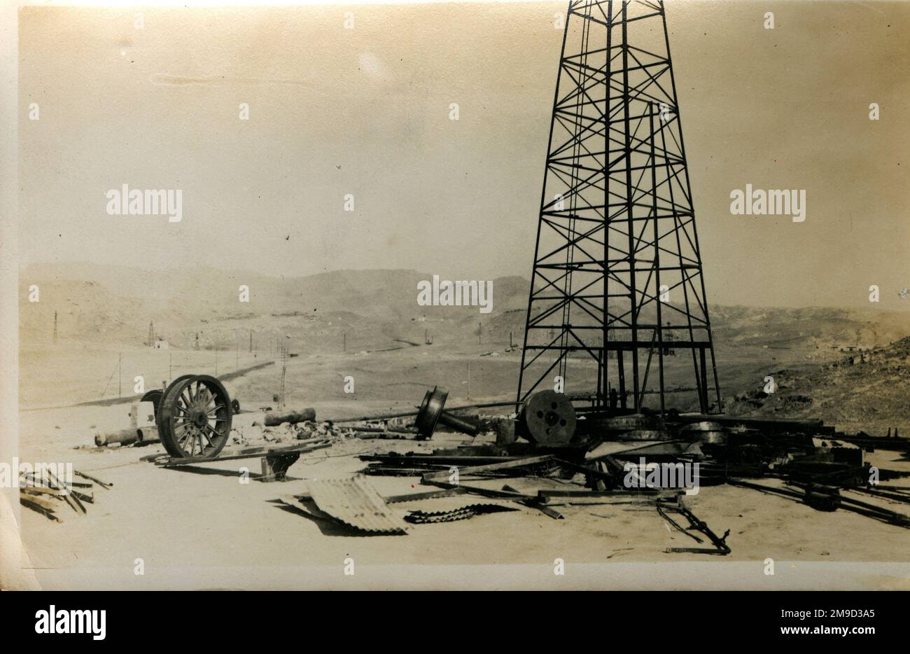 Perforazione petrolifera - Persia 1931-2 Foto Stock