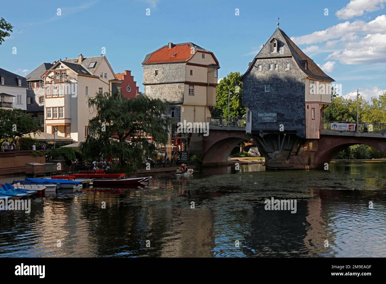 Case ponte, Ponte vecchio Nahe, ponte di pietra, costruito nel 1300, Bad Kreuznach, Renania-Palatinato, Germania Foto Stock