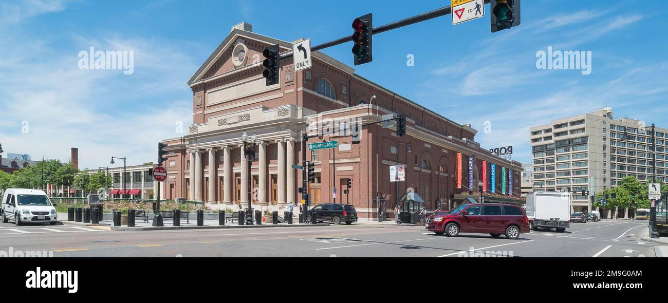 Edificio Symphony Hall su Huntington Avenue, Boston, Massachusetts, Stati Uniti Foto Stock