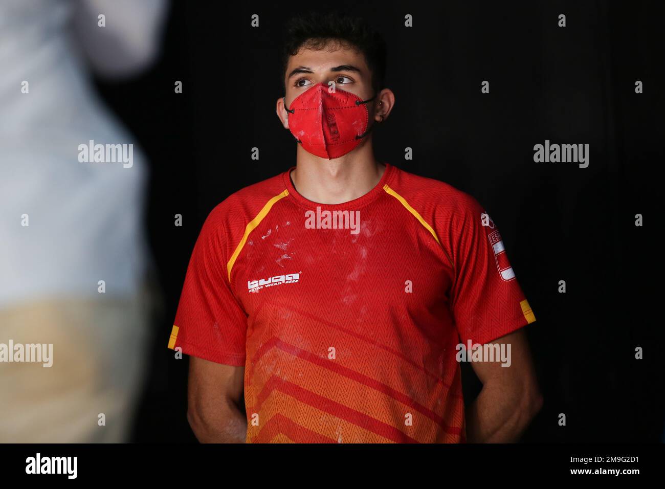 5 AGOSTO 2021 - TOKYO, GIAPPONE: Alberto GINES LOPEZ di Spagna compete nella finale di Bouldering combinato degli uomini di arrampicata sportiva al Tokyo 2020 Olympic Game Foto Stock