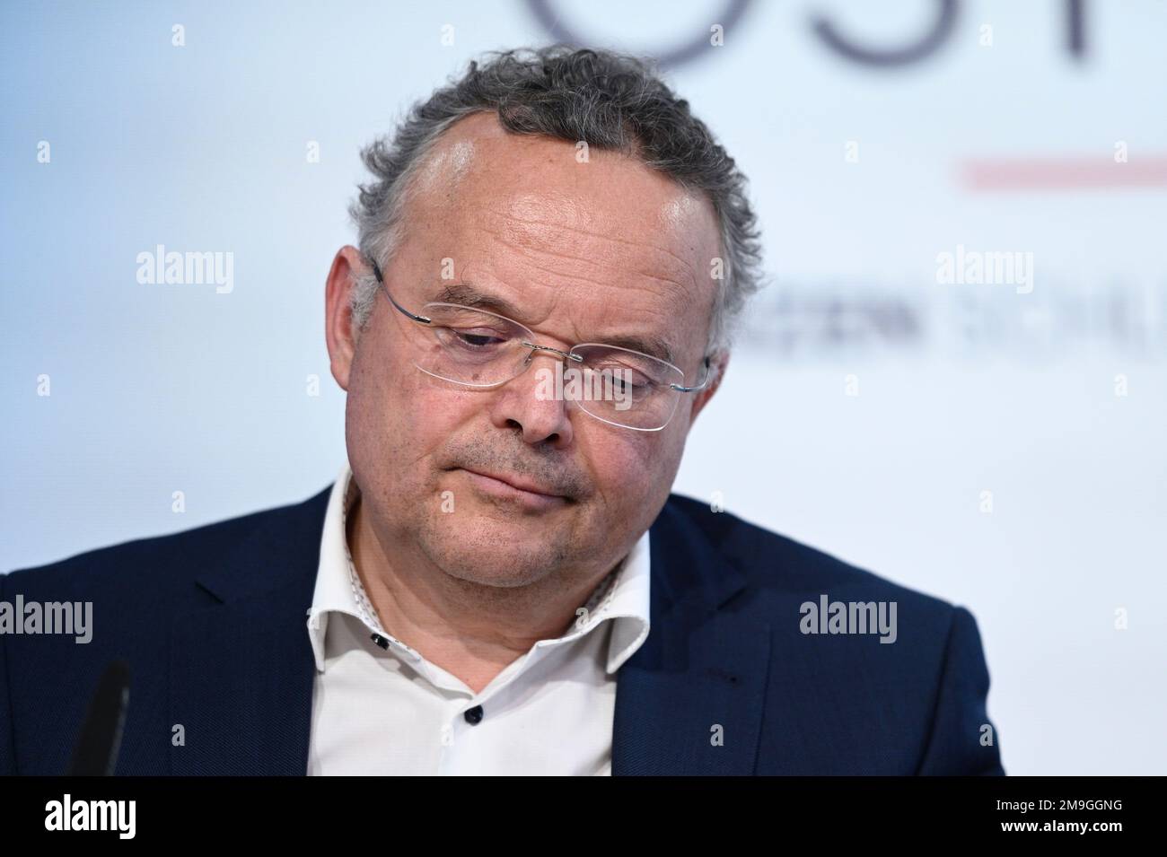 Vienna, Austria. 18th Jan, 2023. Presentazione del libro (Corona Fact Check) presso il centro stampa di FPÖ con FPÖ membro del Consiglio Nazionale Gerald Hauser Foto Stock