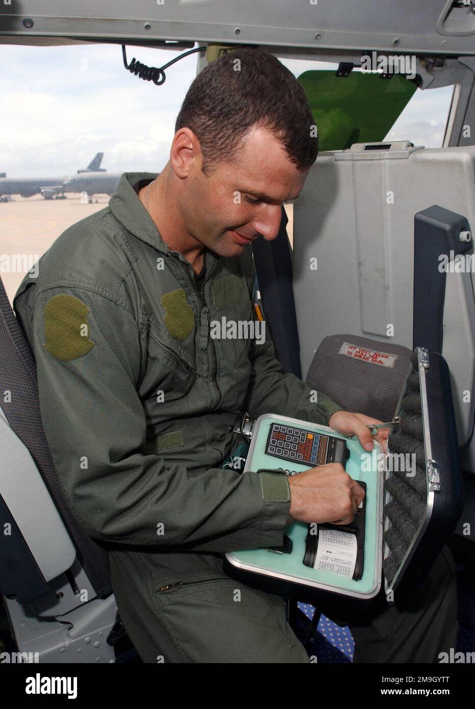 011030-F-8006R-007. Subject Operation/Series: ENDURING FREEDOM base: NSF Diego Garcia Paese: British Indian Ocean Territory (IOT) Foto Stock