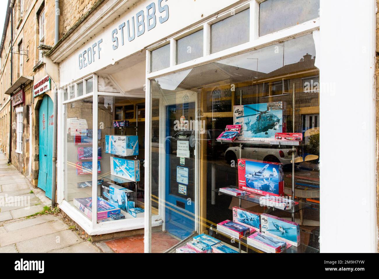 Geoff Stubbs Model Shop, Oundle - preso nel settembre 2020, poco prima che si chiudesse. Foto Stock