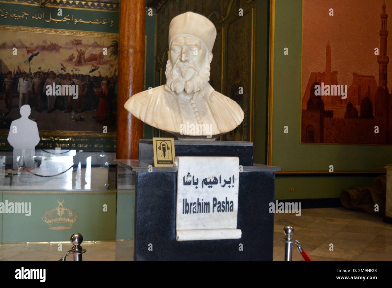 Cairo, Egitto, 7 2023 gennaio: Statua di Ibrahim Pasha, un generale ottomano albanese nell'esercito egiziano e il figlio maggiore di Muhammad Ali dall'Egitto Foto Stock