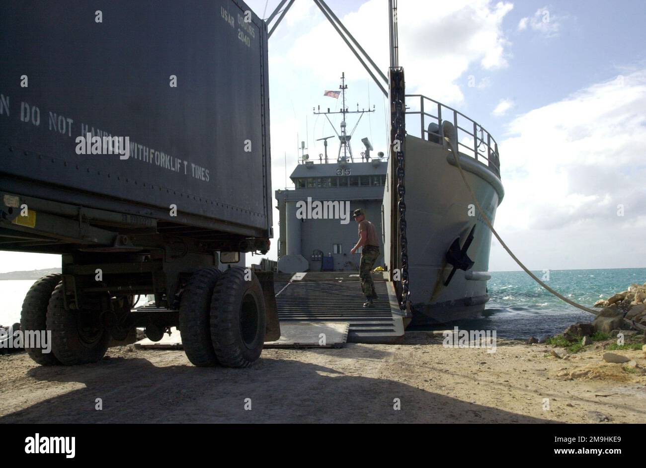 020410-A-1526R-011. Base: Crabbs Training Area Paese: Antigua e Barbuda (ATG) scena comando principale mostrato: USSOUTHCOM Foto Stock