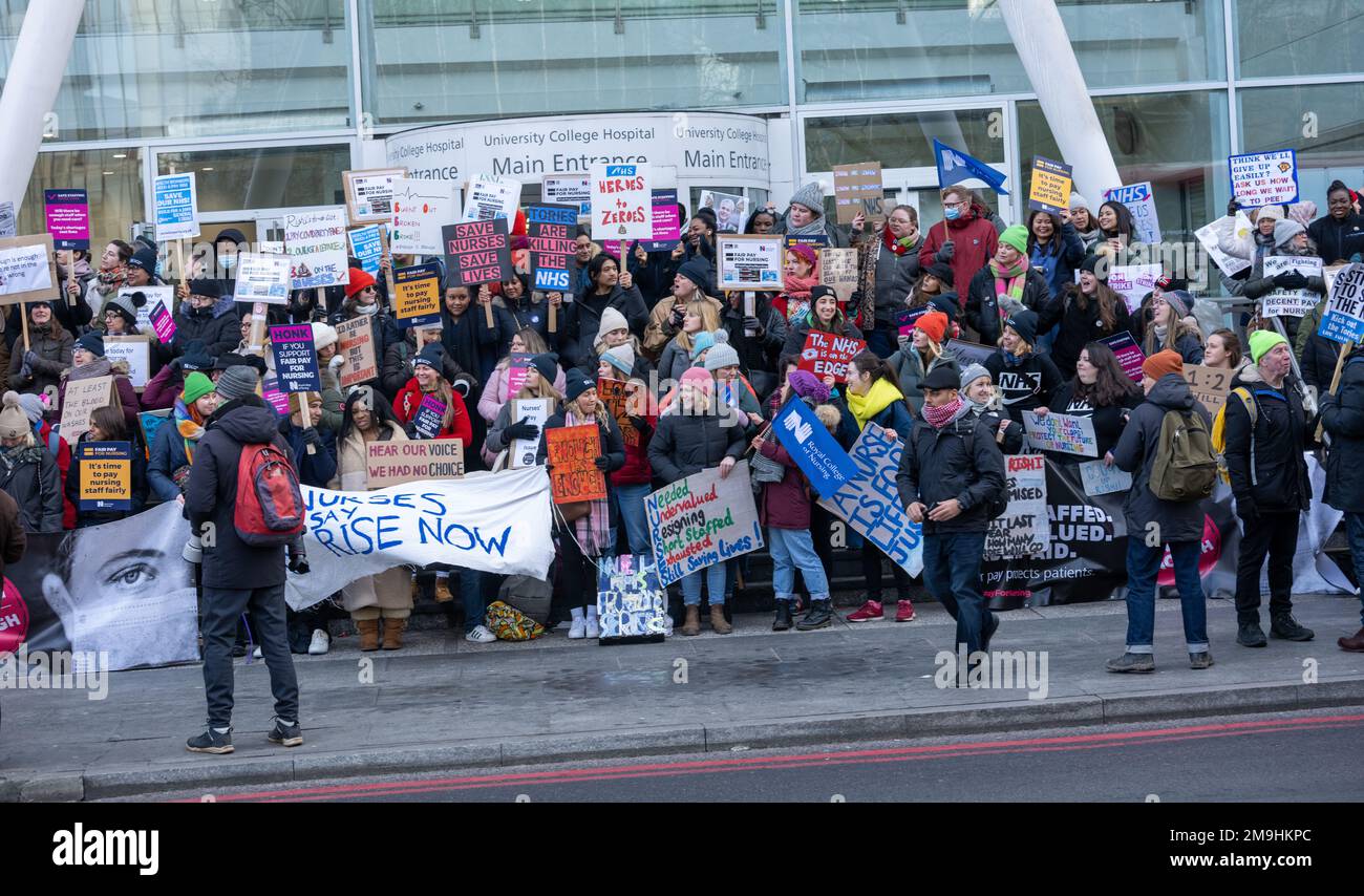 Londra, Regno Unito. 18th Jan, 2023. NHS Nurses strike picket line all'ospedale UCL London UK Credit: Ian Davidson/Alamy Live News Foto Stock