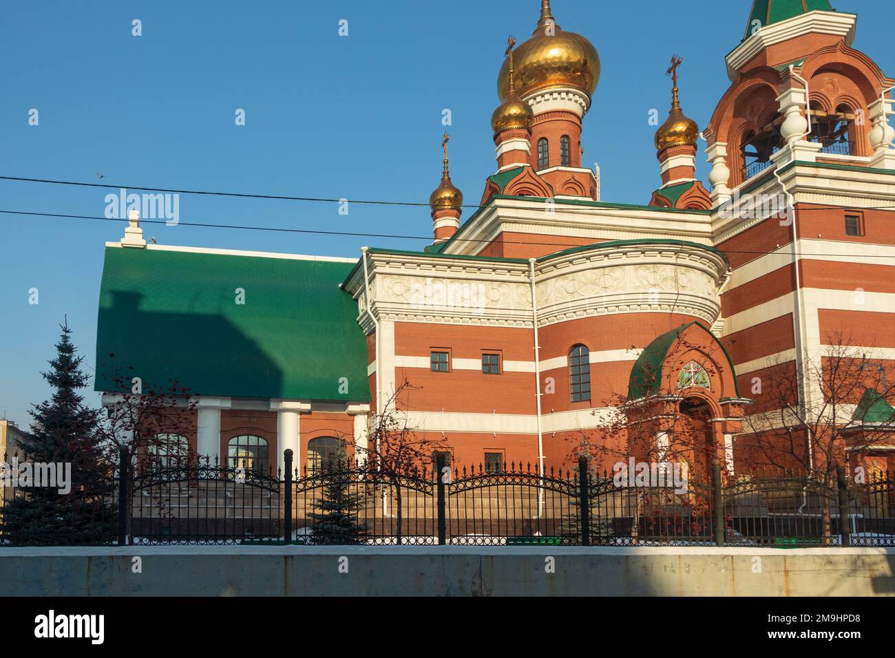 Tempio in onore del Santo Grande Martire Giorgio il vittorioso. Foto scattata a Chelyabinsk, Russia. Foto Stock