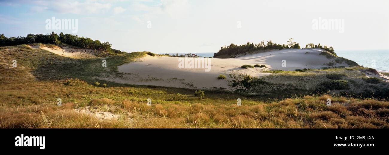 Paesaggio con dune di sabbia, Point Betsie, Frankfort, Michigan, USA Foto Stock