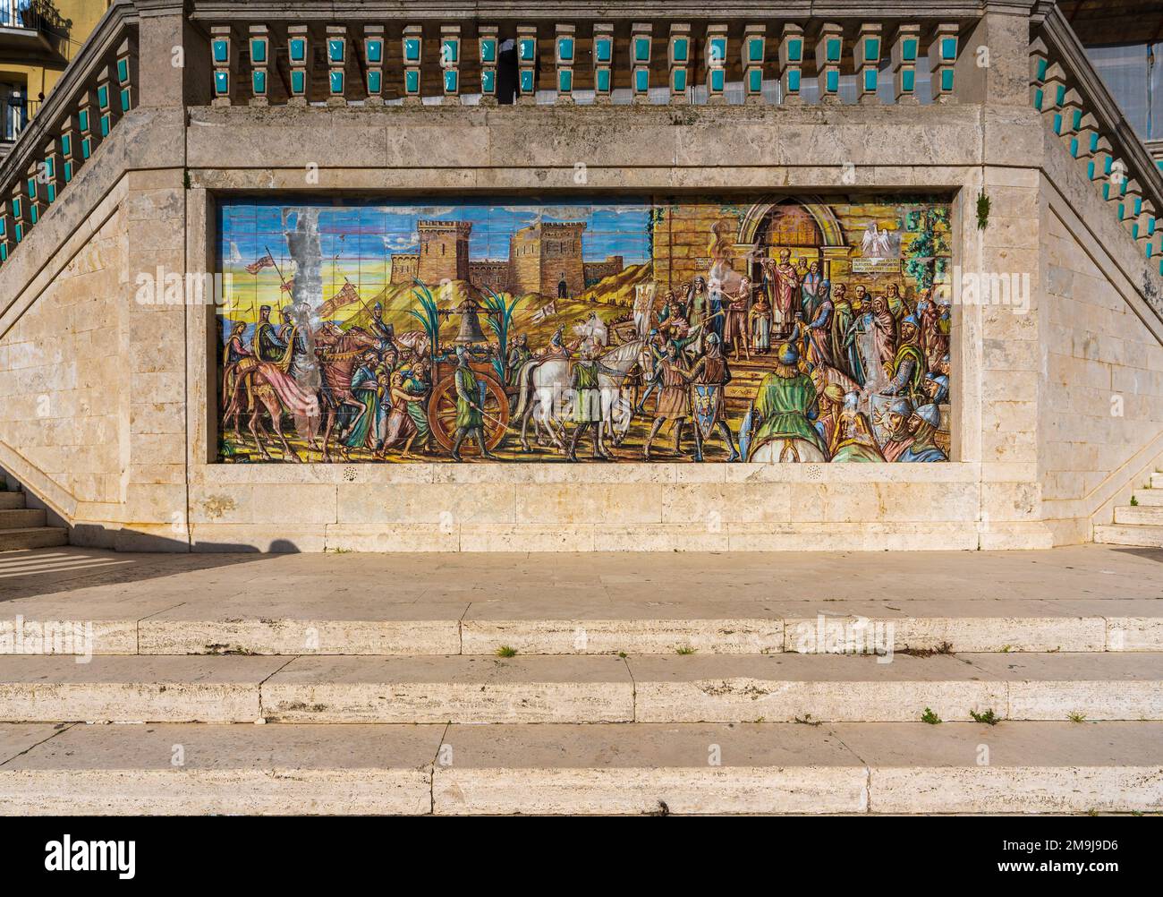 Raffigurazione storica in ceramica sulle scale della chiesa di Santa Maria del Monte, Caltagirone (Sicilia) Foto Stock
