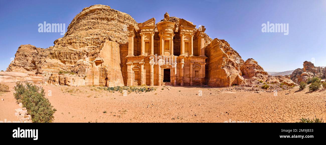 Petra, originariamente conosciuta ai Nabatei come Raqmu, Giordania meridionale Foto Stock