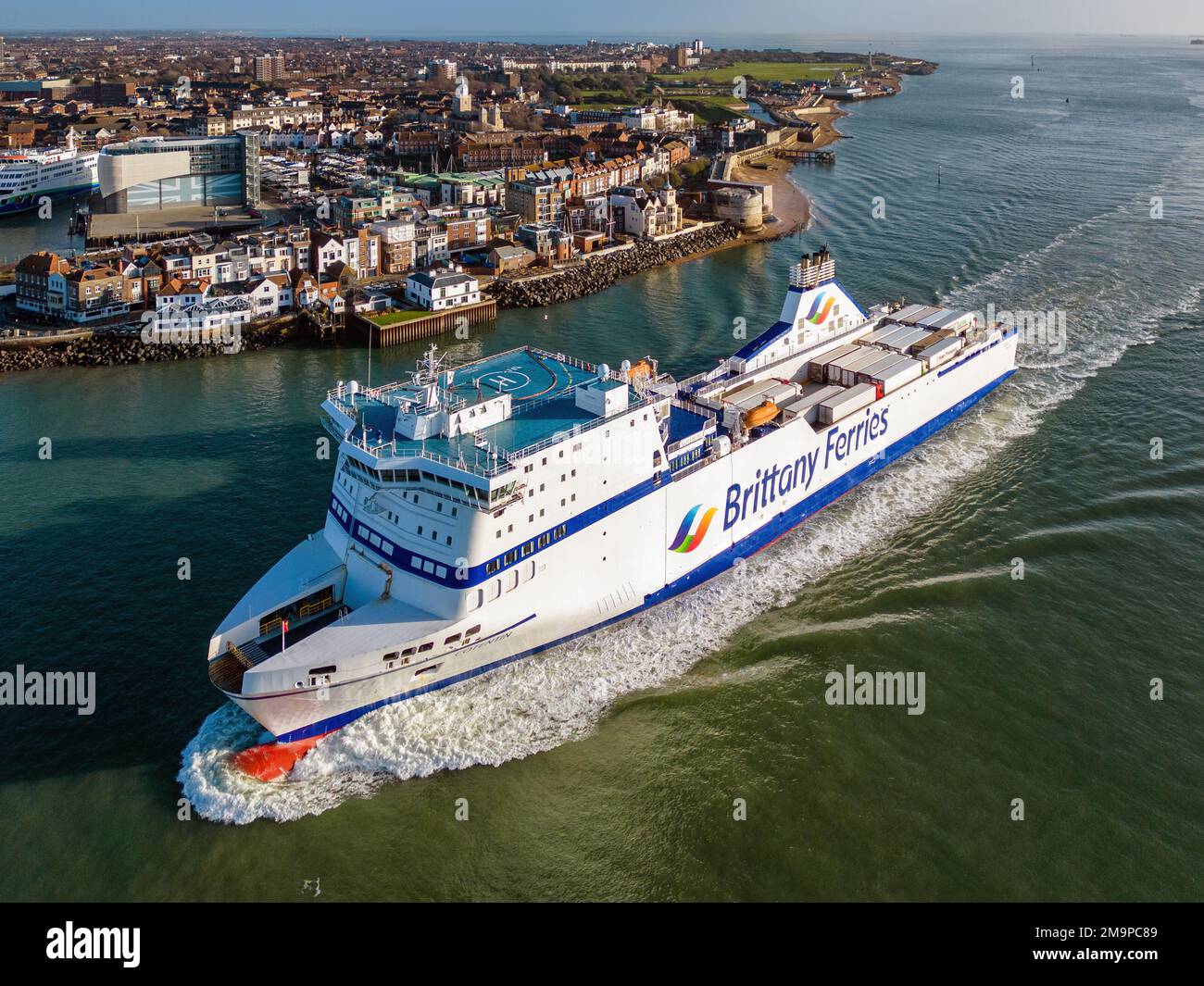 Il traghetto francese cross-channel RO-RO Cotentin gestito da Brittany Ferries. Foto Stock