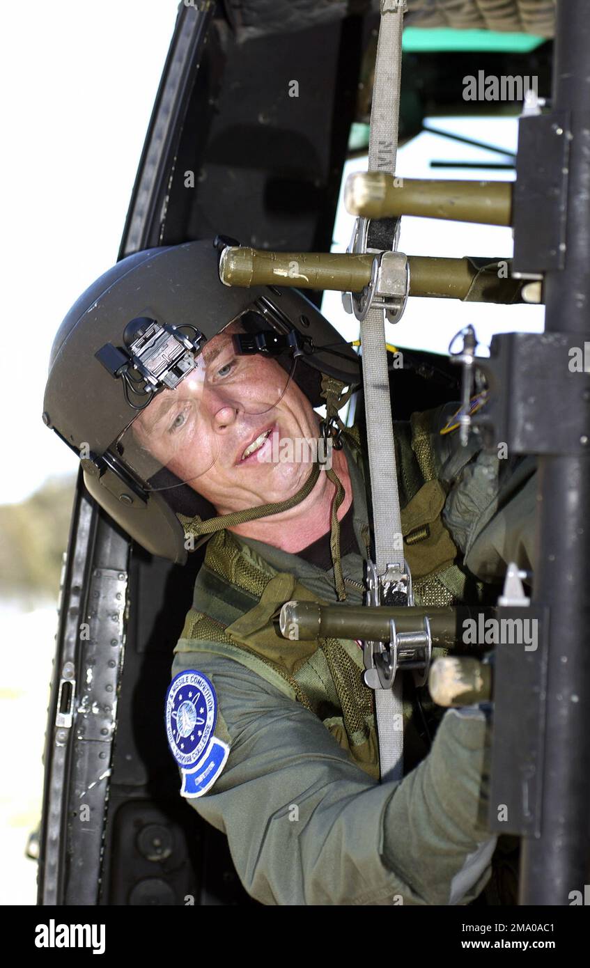 040505-F-6844O-019. Base: Vandenberg Air Force base Stato: California (CA) Paese: Stati Uniti d'America (USA) scena comando maggiore mostrato: AFSPC Foto Stock