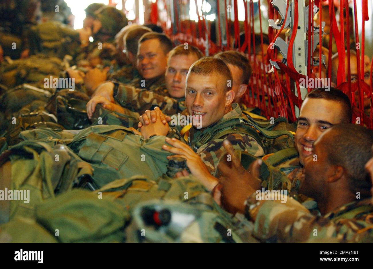 040804-F-9753B-055. Base: Ramstein Air base Stato: Rheinland-Pfalz Paese: Deutschland / Germania (DEU) Foto Stock