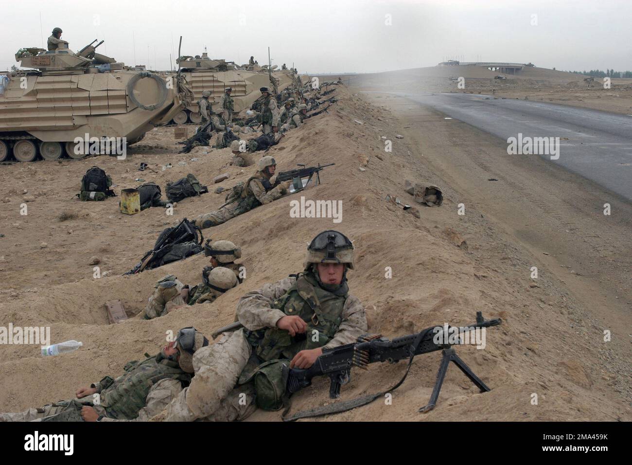 041110-M-5191K-035. Base: Fallujah Stato: Al Anbar Paese: Iraq (IRQ) Foto Stock