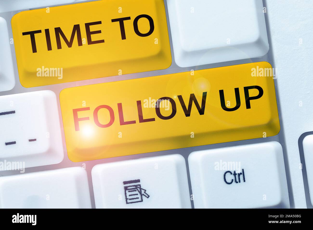 Tempo di visualizzazione concettuale per il follow-up. Approccio aziendale richiesta dell'attività precedente o continuazione delle informazioni Foto Stock