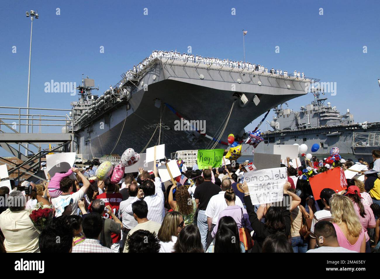 050606-N-1397H-026. Base: San Diego Stato: California (CA) Paese: Stati Uniti d'America (USA) Foto Stock