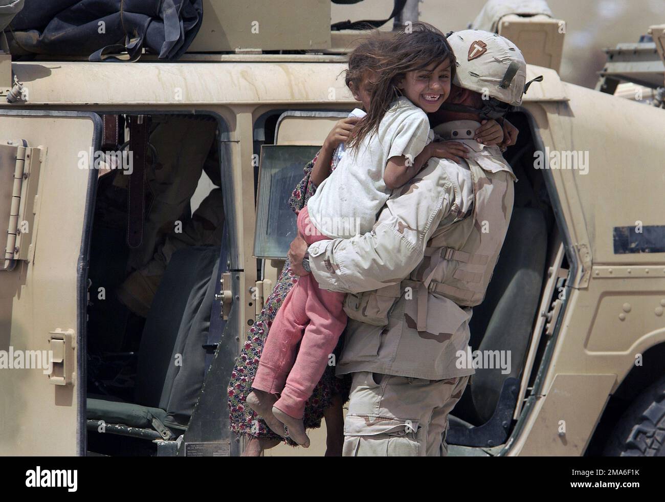 050717-F-9629D-089. Paese: Iraq (IRQ) scena comando maggiore mostrato: 56 BCT GUARDIA NAZIONALE DEL TEXAS Foto Stock