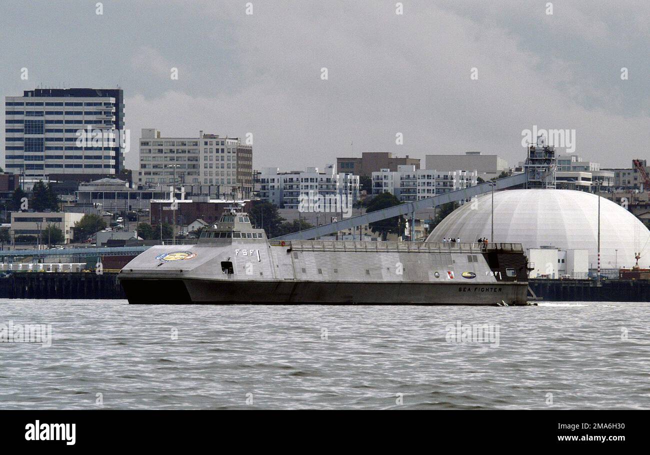 050722-N-6477M-002. Oggetto operazione/Serie: In corso base: Port of Everett Stato: Washington (WA) Paese: Stati Uniti d'America (USA) scena comando maggiore mostrato: FSF-1 Foto Stock