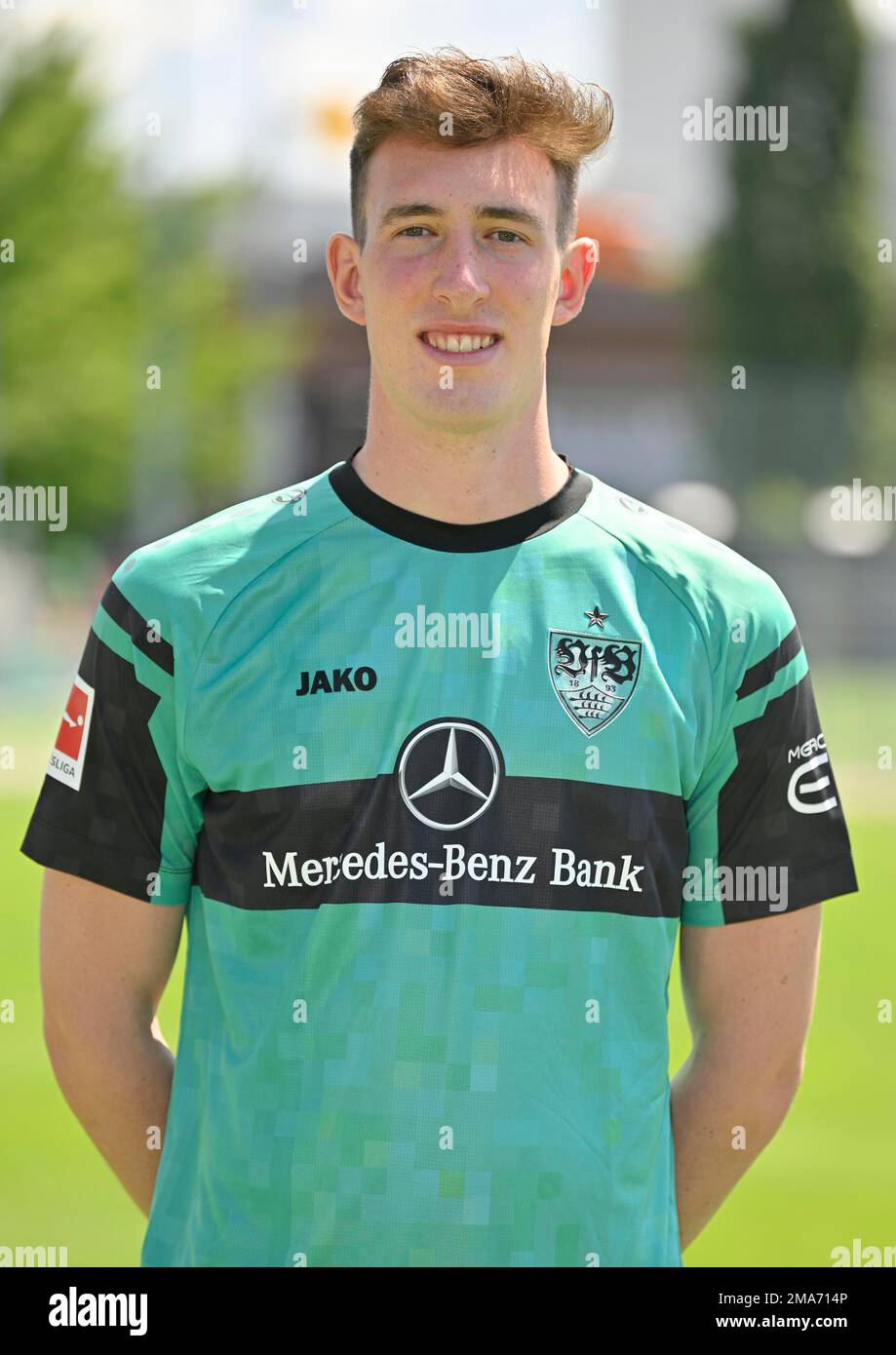Portiere Florian Schock VfB Stuttgart Portraittermin VfB Stuttgart 2022 2023 giocatore di licenza Calcio 1. Bundesliga Men GER Stoccarda 05. 07. 2022 Foto Stock