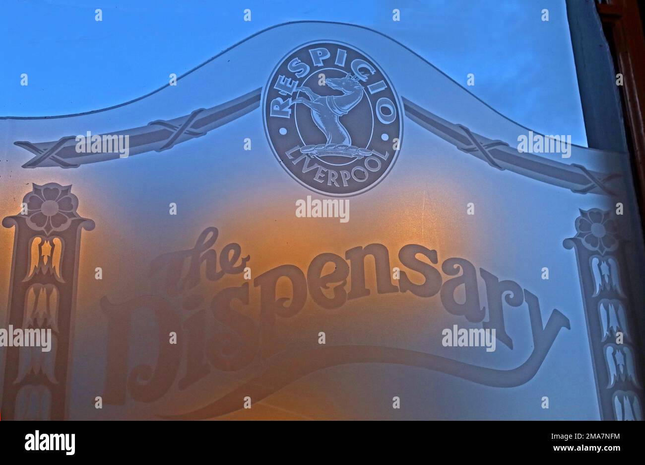 Finestra incisa, Respicio - The Dispensary, 87 Renshaw St, Liverpool, Merseyside, Inghilterra, REGNO UNITO, L1 2SP Foto Stock