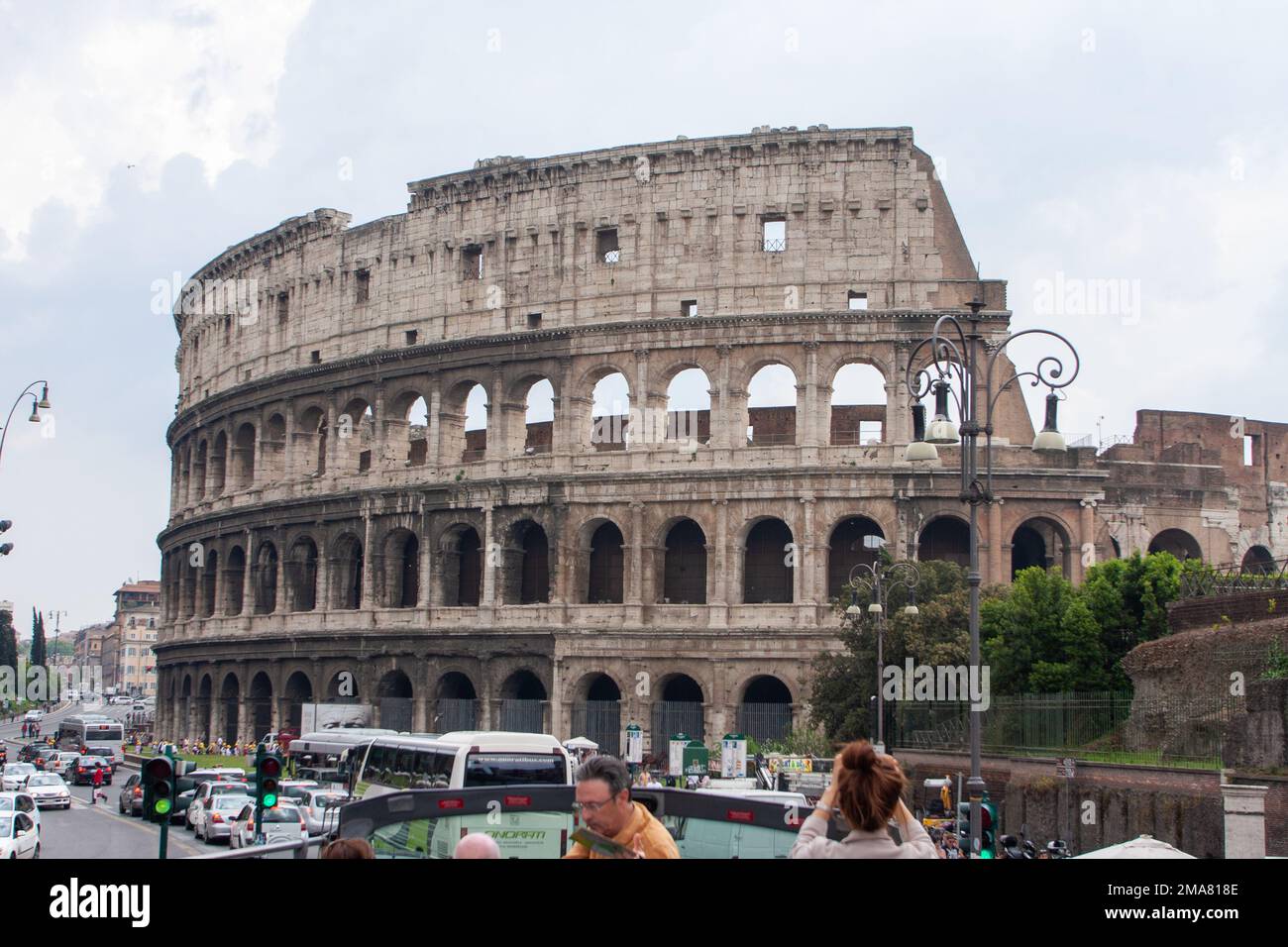 Il Colosseo a Roma Italia Foto Stock