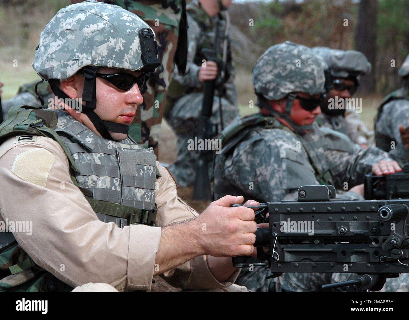 060314-N-0057D-027. Base: Fort Jackson Stato: South Carolina (SC) Nazione: Stati Uniti d'America (USA) Foto Stock