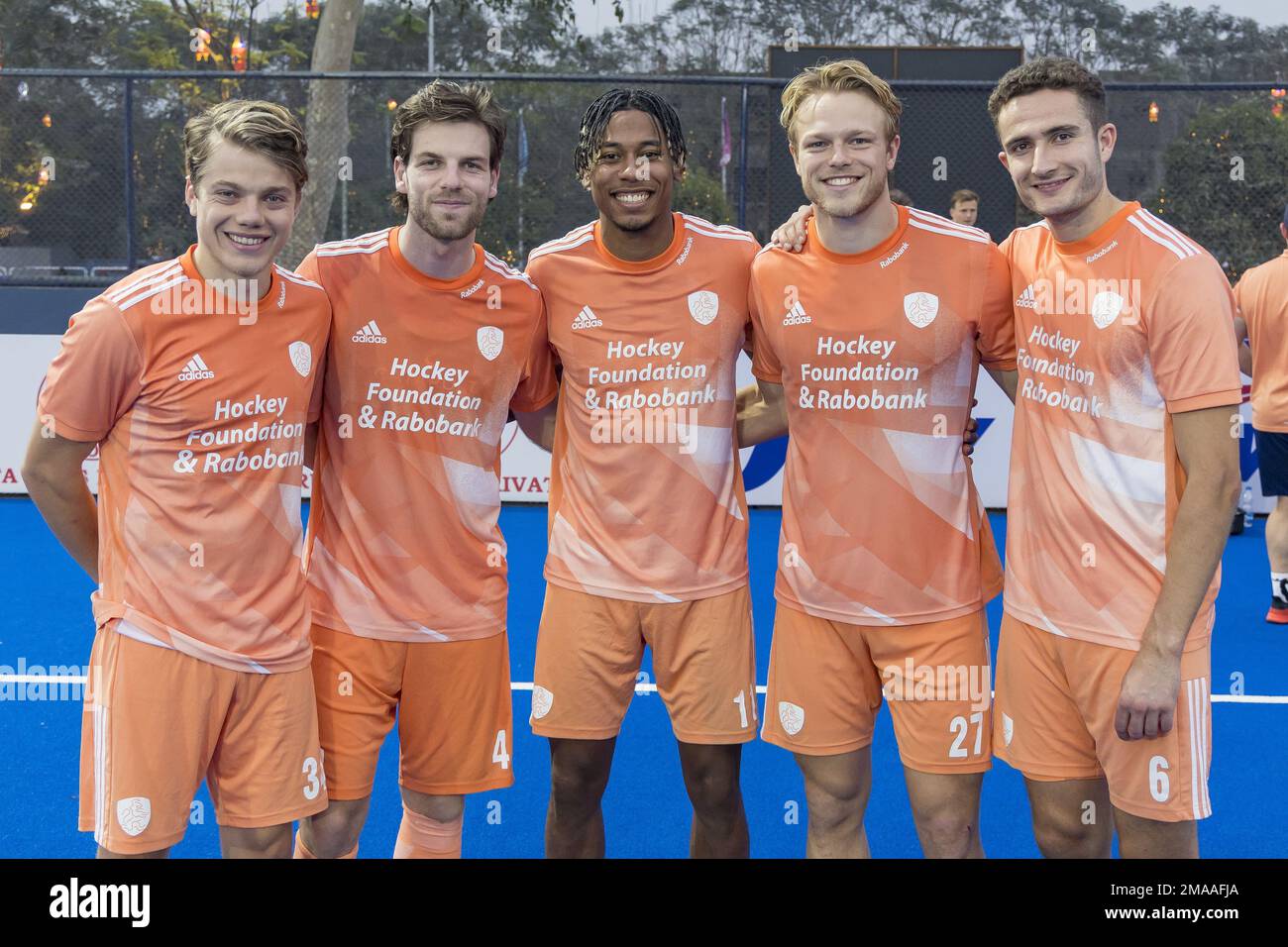 BHUBANESWAR - i giocatori di kampong Derck de Vilder (NED), Lars Balk (NED), Terrance Pieters (NED), Jip Janssen (NED) e Jonas de Geus (NED) durante la partita olandese contro il Cile alla Coppa del mondo di Hockey in India. ANP WILLEM VERNES olanda fuori - belgio fuori Foto Stock