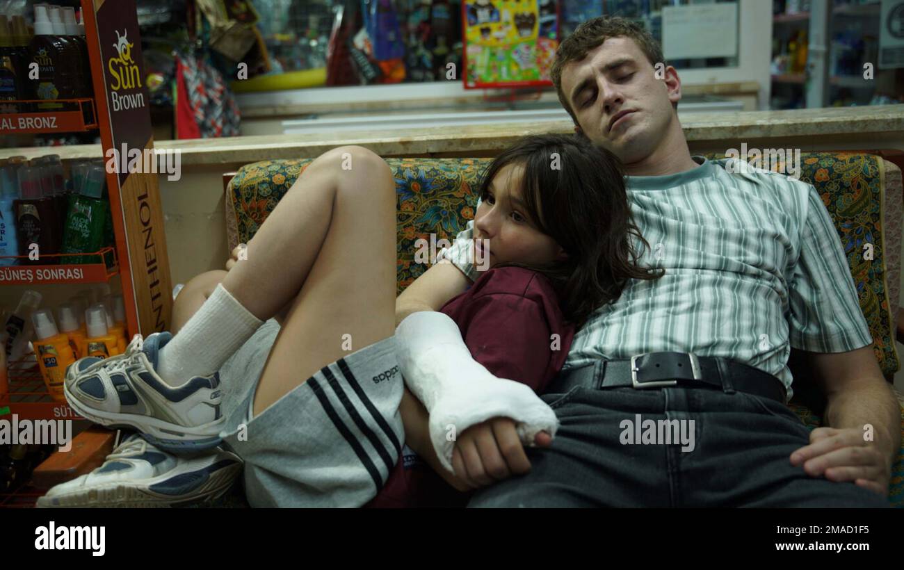 AFTERSUN (2022) FRANKIE CORIO PAUL MESCAL CHARLOTTE WELLS (DIR) COLLEZIONE A24/MOVIESTORE Foto Stock