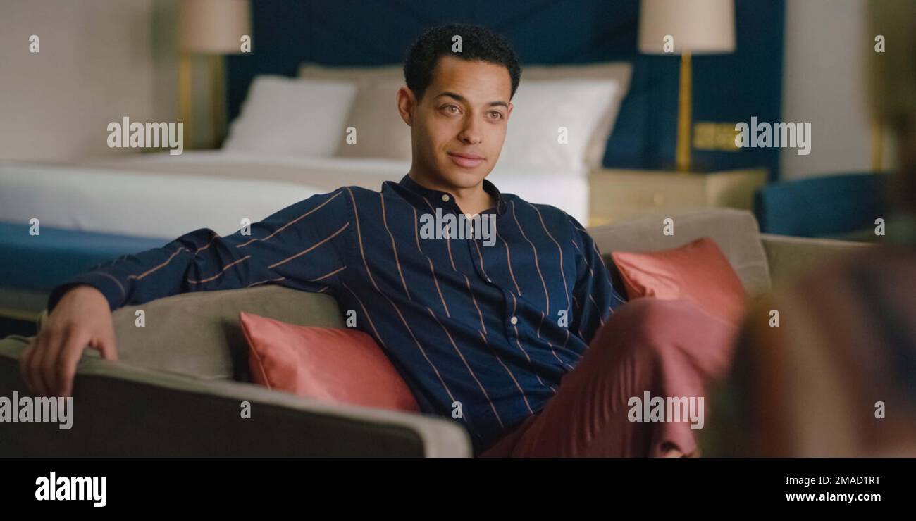 BUONA FORTUNA A VOI LEO GRANDE (2022) DARYL MCCORMACK SOPHIE HYDE (DIR) SEARCHLIGHT PICTURES/MOVIESTORE COLLECTION Foto Stock