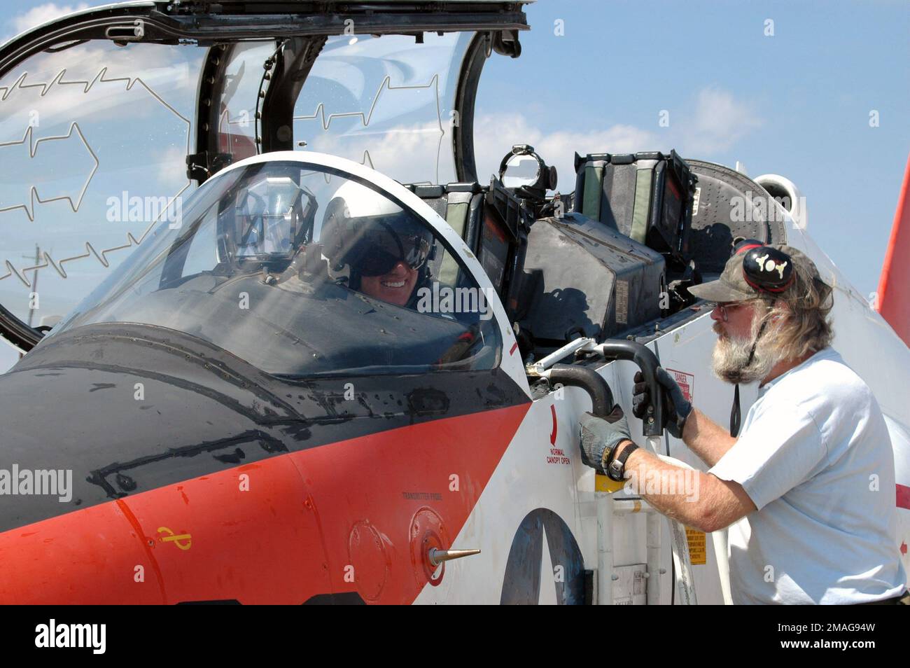 060922-N-0573T-003. Base: Naval Air Station, Cecil Field Stato: Florida (FL) Paese: Stati Uniti d'America (USA) Foto Stock