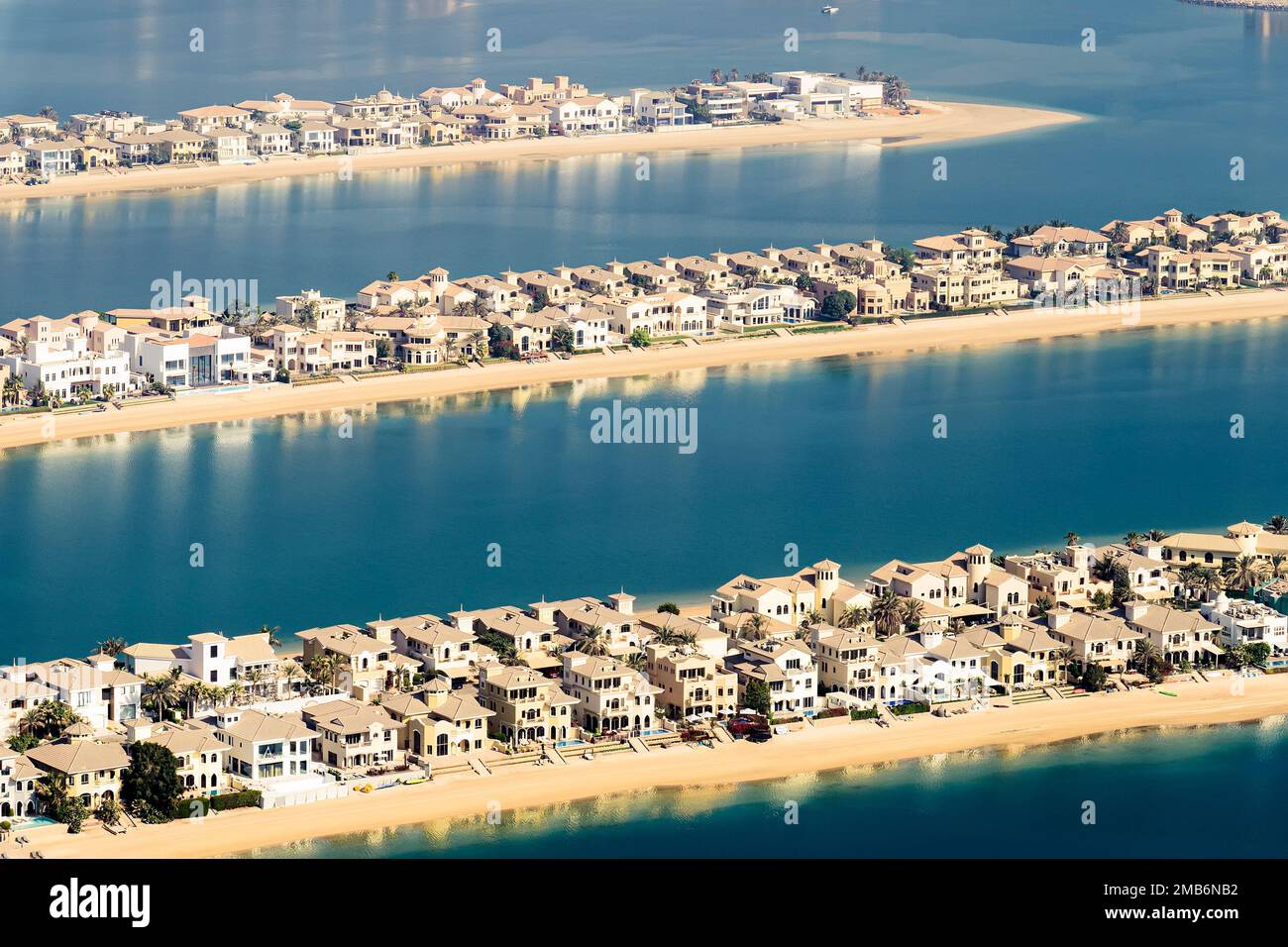 The Palm Jumeirah, Dubai, Emirati Arabi Uniti. Immobiliare di lusso sulle isole Palm jumeirah a Dubai. Foto Stock