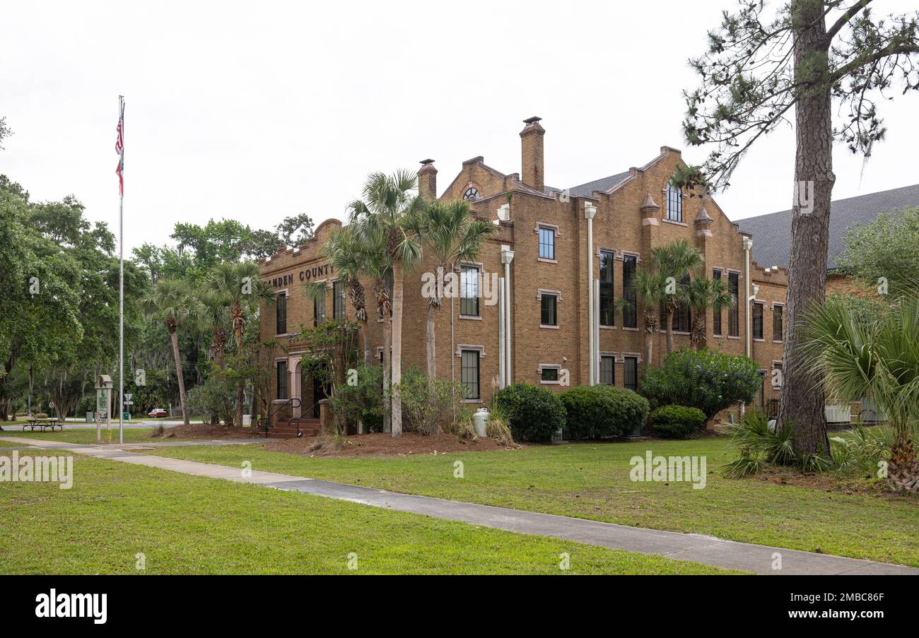 Woodbine, Georgia, USA - 16 aprile 2022: Il vecchio tribunale della contea di Camden Foto Stock